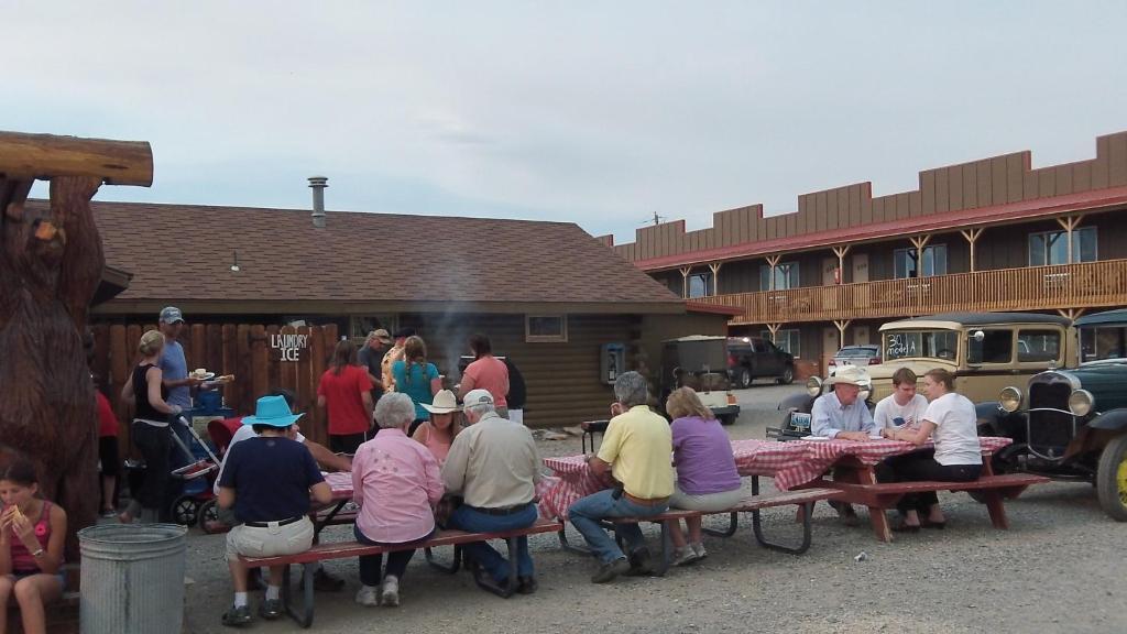 Big Bear Motel Cody Ngoại thất bức ảnh