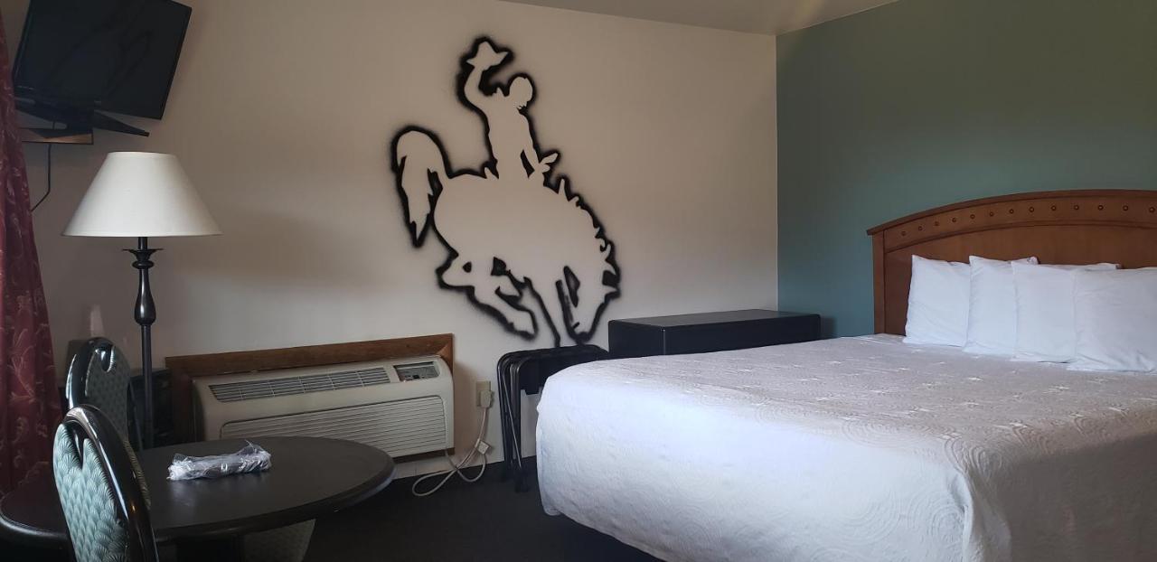 Big Bear Motel Cody Ngoại thất bức ảnh