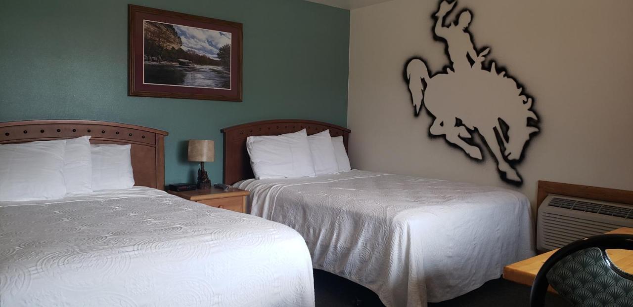 Big Bear Motel Cody Ngoại thất bức ảnh